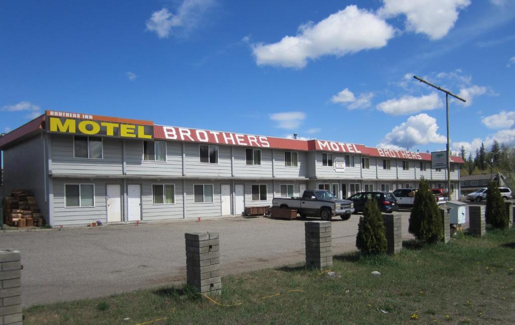 Brothers Inn Motel Prince George Exteriér fotografie
